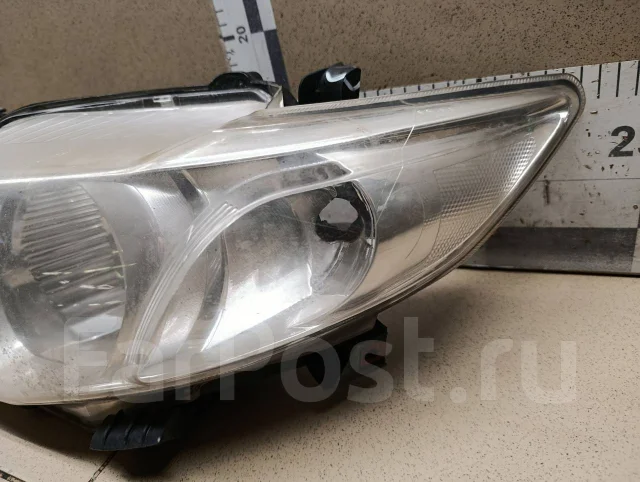 ���� ����� Toyota Corolla E15 2006-2013 8117012A60 ����