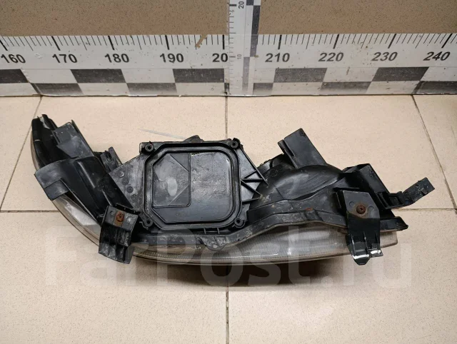 ���� ����� Toyota Corolla E15 2006-2013 8117012A60 ����