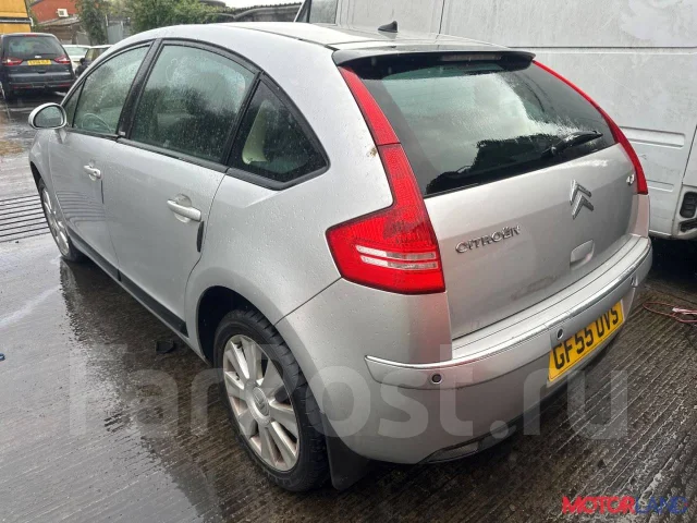 ��������� Citroen C4 2004-2010 21240553 5705CF ����