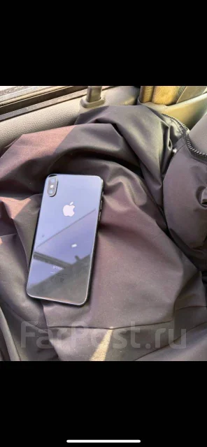 Apple iPhone X. �/�, 64 ��, ������, 4G LTE ����