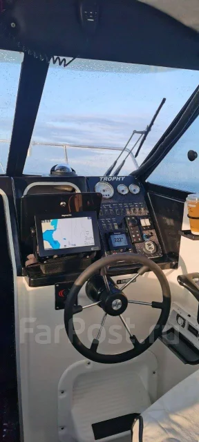 Bayliner. ����� 8��., ��������� ���������, 250��.�., ������ ����