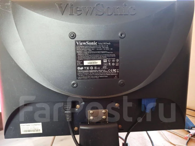 ViewSonic. 19", ���������� �� (LCD, LED, QLED) ����