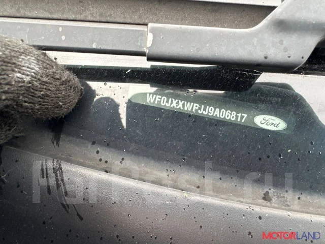������� Ford Fiesta 2008-2013 20702235 1734633 ����
