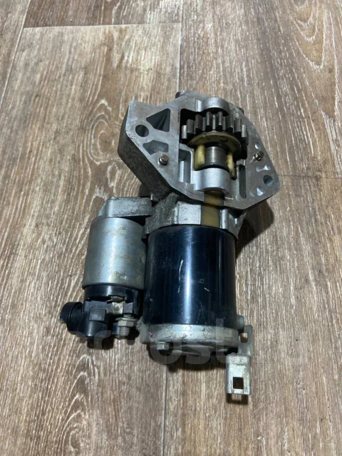 ������� Honda / Acura J35A / J37A 31200-R70-A51 ����
