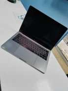 Apple MacBook Pro 13 2017 Mid MPXQ2. 13.3", 2,3����, ��� 8 ��, ���� 256���, WiFi: 1, Bluetooth: 1, ����������� �� 10��. ����