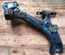 ����� ������ ������ �� Honda CR-V RM4 51350T0AE12 ����