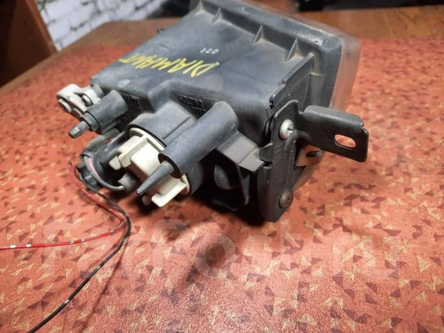 ���� ��������������� Mitsubishi Diamante F31A, ������ ����