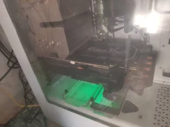 GeForce RTX 2080 ����