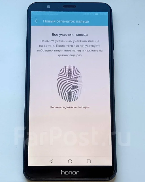 Honor 7X. �/�, 64 ��, �����, 4G LTE ����