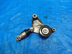 ����� �������� 2,4� Toyota Harrier ACU15 ������ 105 ��� 1662028010 ����