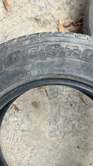Bridgestone Dueler H/L 683. ������, 2011 ���, �/�, ����� 60 % ����