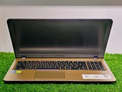 Asus. 15.6", ��� 4 ��, ���� 500���, WiFi: 1, Bluetooth: 1 ����