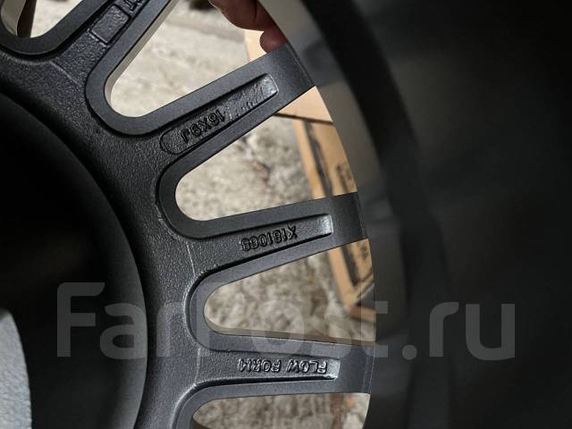 Wilcroxx. 9.0x18", 6x139.7, ET0, �� 110���. ����