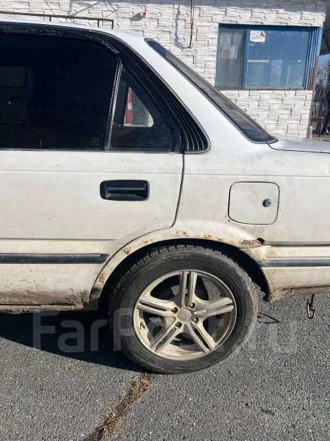 Toyota Corolla. ��������, ��������, 1.0 (90��.�.), ������, 248 000����. �� ����
