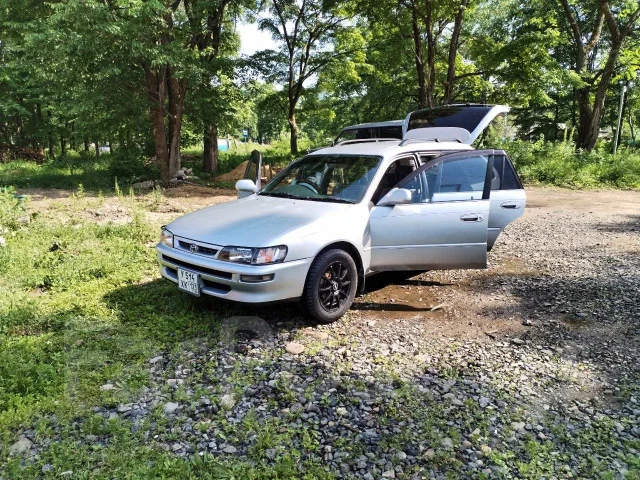 Toyota Corolla. �������, ��������, 1.0 (100��.�.), ������, 225 000����. �� ����