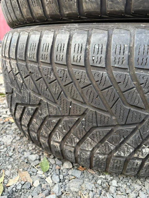 Yokohama BluEarth.Winter V905. ������, ��� �����, �/�, ����� 50 % ����