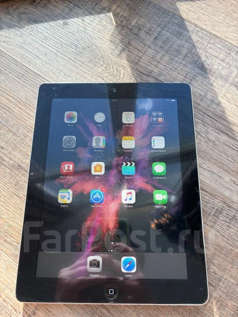 Apple iPad. ������ 16 �� ����