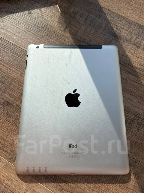 Apple iPad. ������ 16 �� ����