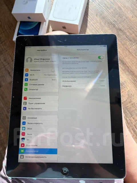 Apple iPad. ������ 16 �� ����