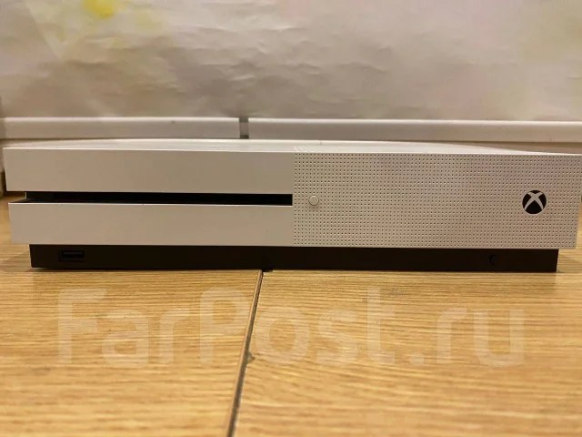 Microsoft Xbox One S ����