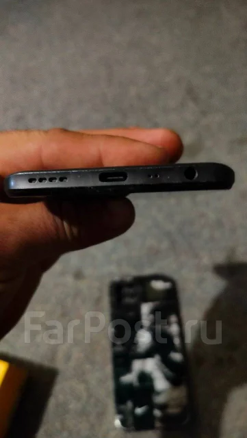 Realme 8i. �/�, 64 ��, ����������, 4G LTE, Dual-SIM, NFC ����