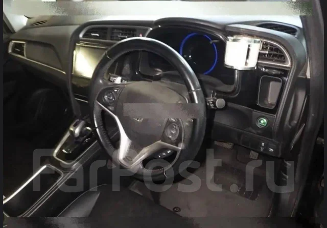 Honda Shuttle. GP7 ����