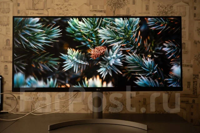 LG. 34", ���������� �� (LCD, LED, QLED) ����