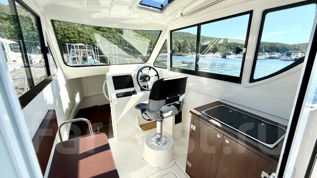 Avanraid F320 Fishmaster. 2025 ���, ����� 9,6��., ��������� ���������, 400��.�., ������ ����