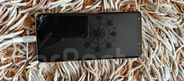 Samsung Galaxy Note 8. �/�, 64 ��, �������, 4G LTE, Dual-SIM, NFC ����