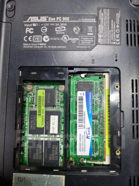 Asus Eee PC 900. 10", 1����, ��� 1024 ��, ���� 4���, WiFi: 1, ����������� �� 1��. ����