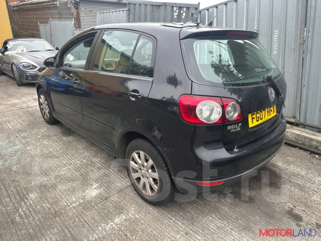 ������� Volkswagen Golf Plus 20725742 02T911023R ����