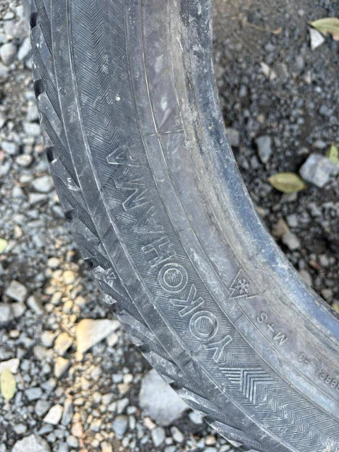 Yokohama Ice Guard IG30. ������, ��� �����, �/�, ����� 25 % ����