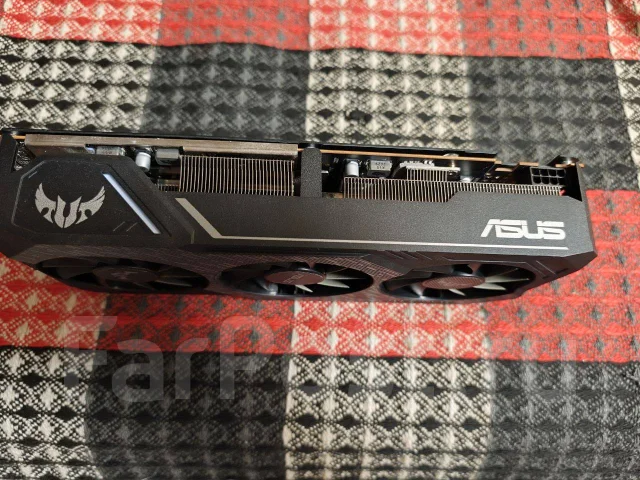 Radeon RX 5600 XT ����