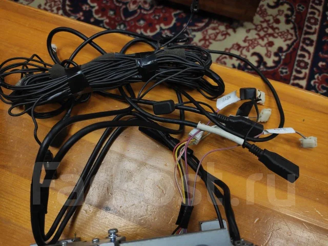 Kenwood MDV-Z700 ����