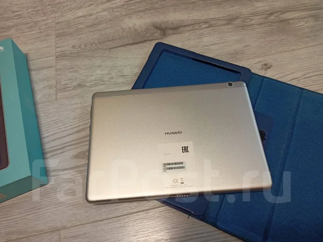 Huawei MediaPad T3. ������ 16 �� ����