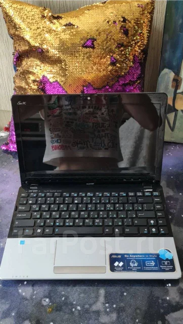 Asus Eee PC 1215P. 12.1", 1,7����, ��� 2048 ��, ���� 300���, WiFi: 1, Bluetooth: 1, ����������� �� 4 400��. ����