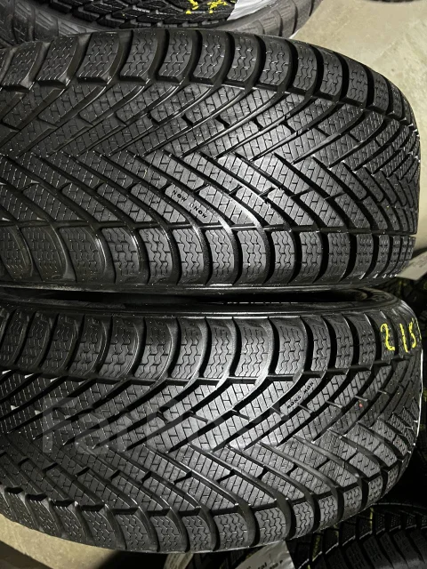 Pirelli Cinturato Winter