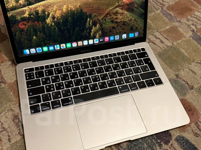 Apple MacBook Air 13 2018. ��� 8 ��, ���� 128���, WiFi: 1, Bluetooth: 1 ����