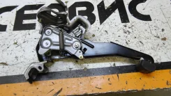 ������ ������� Toyota Kluger 4621048010 ����