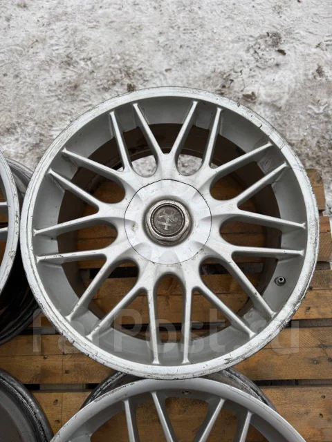 Bridgestone Erglanz. 7.0/8.0x17", 5x114.3, ET49/37, �� 73,1���. ����