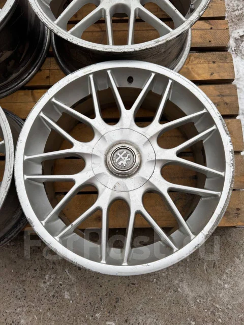 Bridgestone Erglanz. 7.0/8.0x17", 5x114.3, ET49/37, �� 73,1���. ����