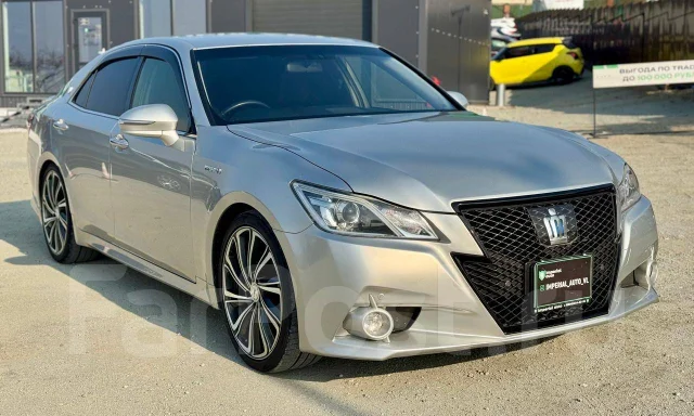 Toyota Crown. �������, ������, 2.5 (178��.�.), ������, 168 000����. �� ����