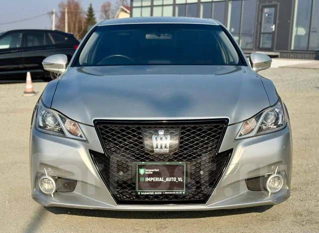 Toyota Crown. �������, ������, 2.5 (178��.�.), ������, 168 000����. �� ����