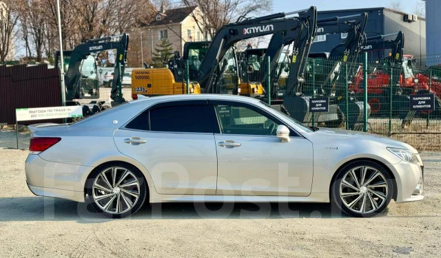 Toyota Crown. �������, ������, 2.5 (178��.�.), ������, 168 000����. �� ����