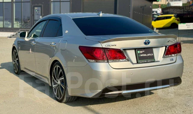 Toyota Crown. �������, ������, 2.5 (178��.�.), ������, 168 000����. �� ����