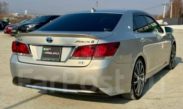 Toyota Crown. �������, ������, 2.5 (178��.�.), ������, 168 000����. �� ����