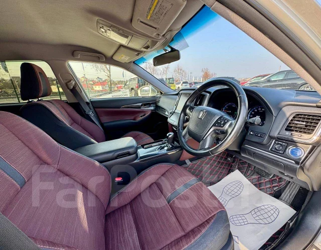 Toyota Crown. �������, ������, 2.5 (178��.�.), ������, 168 000����. �� ����