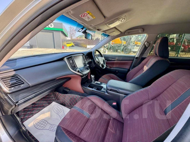 Toyota Crown. �������, ������, 2.5 (178��.�.), ������, 168 000����. �� ����