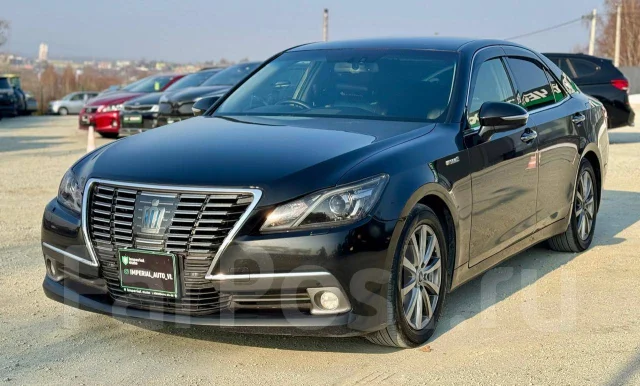Toyota Crown. �������, ������, 2.5 (178��.�.), ������, 186 000����. �� ����