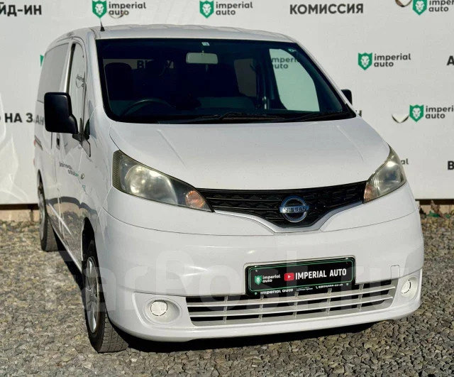 Nissan NV200. �������, ��������, 1.6 (109��.�.), ������, 182 000����. �� ����